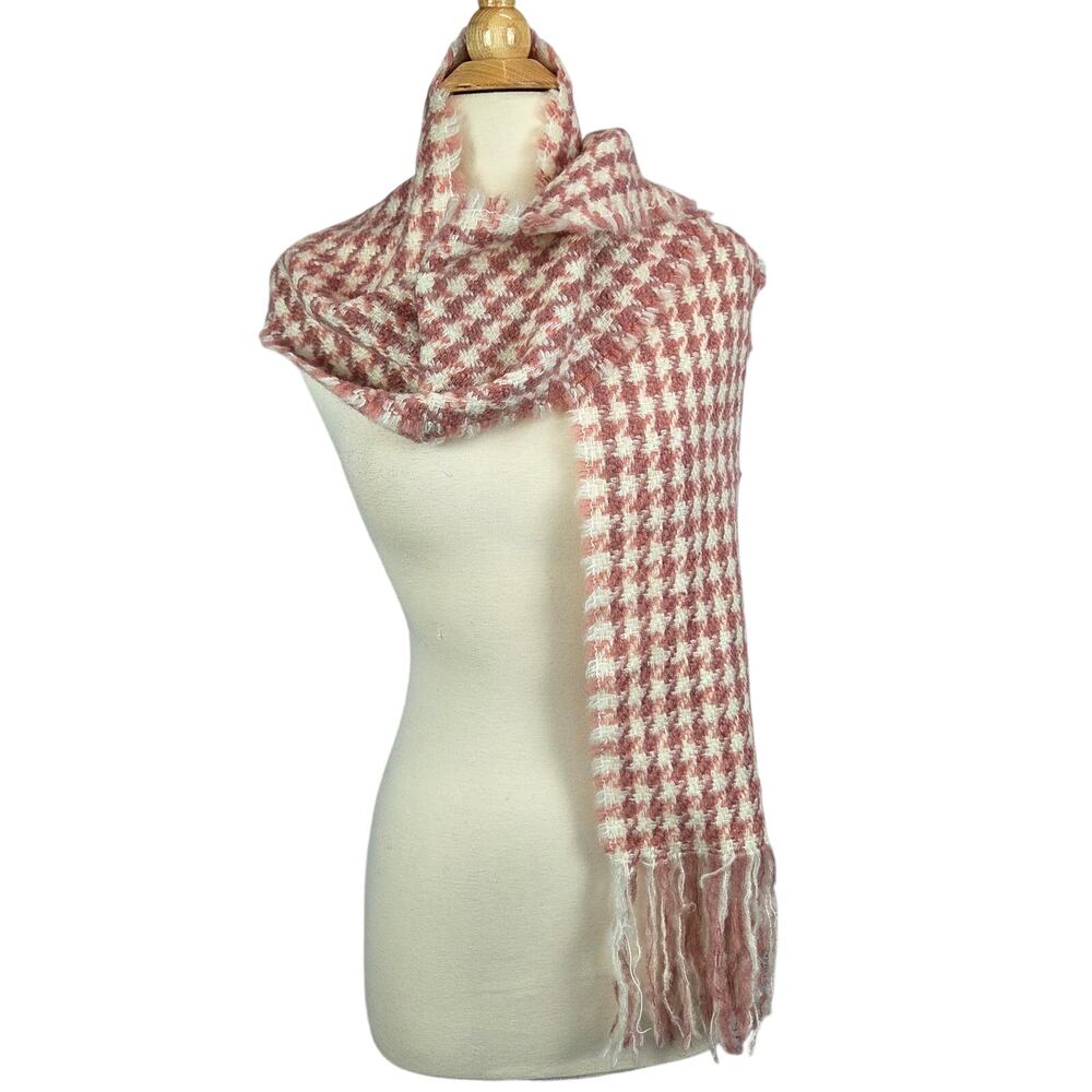 Christina Chiti Italy Soft Fringe Scarf Pink Cream Check NWT OS Cozy Warm Preppy